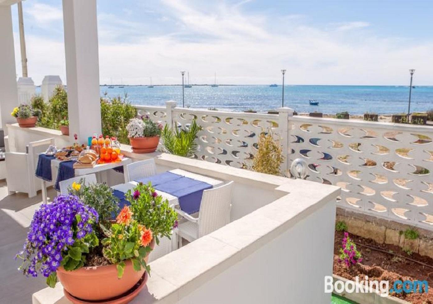 Estasi Sul Mare Bed and Breakfast Porto Cesareo Eksteriør billede